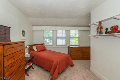 174 Pines Lake Drive E Wayne NJ 07470