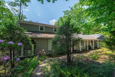 174 Pines Lake Drive E Wayne NJ 07470