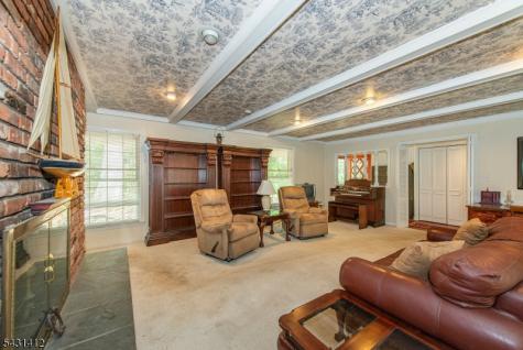174 Pines Lake Drive E Wayne NJ 07470