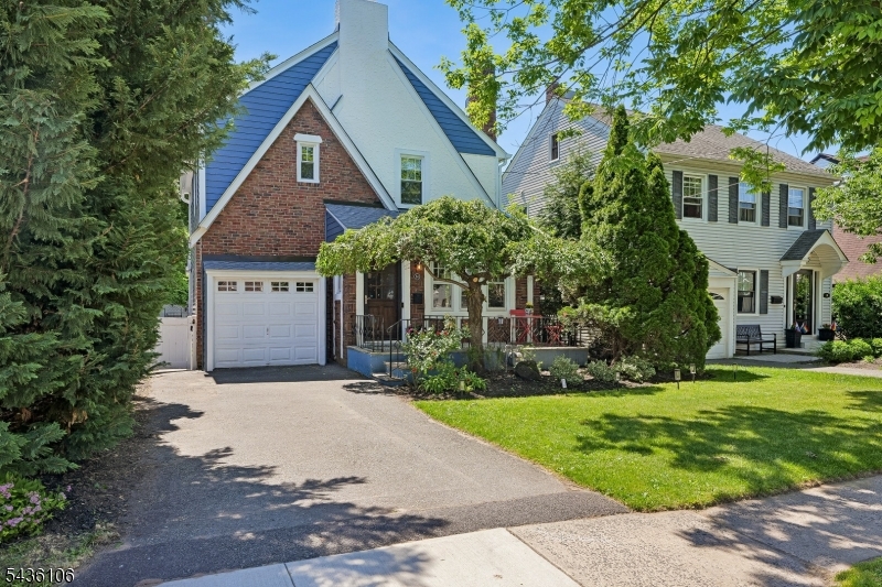 54 Mountain Avenue Bloomfield NJ 07003
