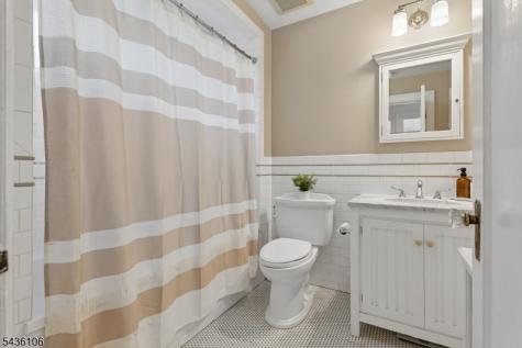 54 Mountain Avenue Bloomfield NJ 07003