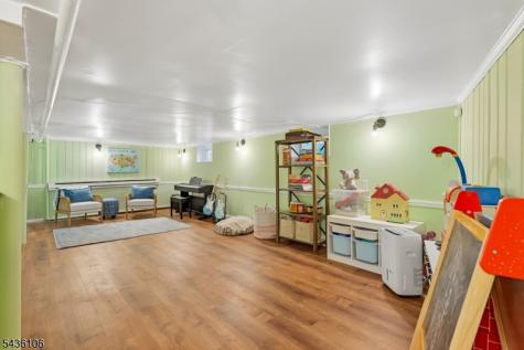54 Mountain Avenue Bloomfield NJ 07003
