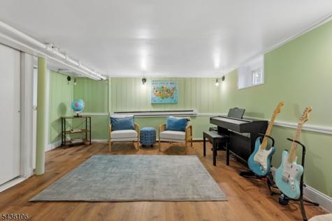 54 Mountain Avenue Bloomfield NJ 07003
