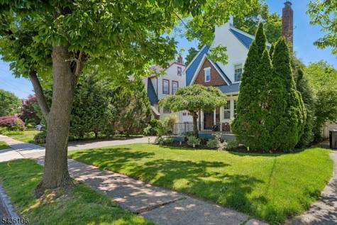 54 Mountain Avenue Bloomfield NJ 07003