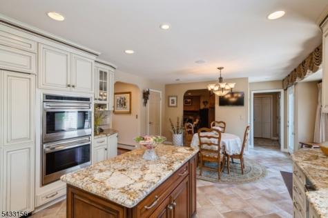 200 Raritan Lane Readington NJ 08889
