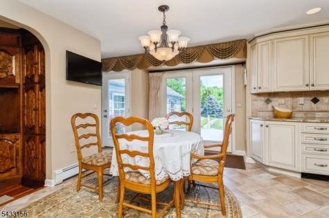 200 Raritan Lane Readington NJ 08889