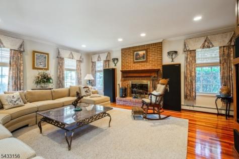 200 Raritan Lane Readington NJ 08889
