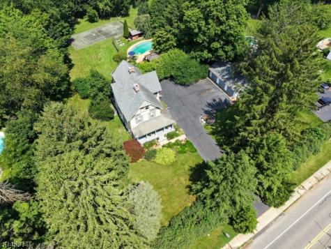 327 Willow Grove Street Hackettstown NJ 07840