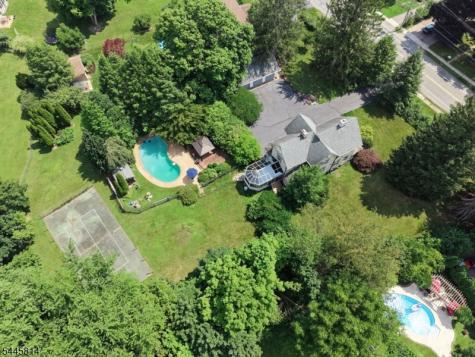 327 Willow Grove Street Hackettstown NJ 07840