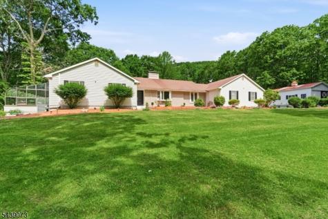 94 Gaisler Road Blairstown NJ 07825
