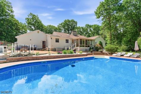 94 Gaisler Road Blairstown NJ 07825