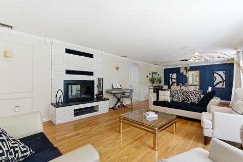 94 Gaisler Road Blairstown NJ 07825