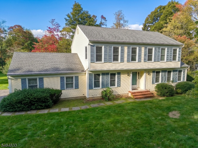 8 Kerry Place Mount Olive NJ 07836