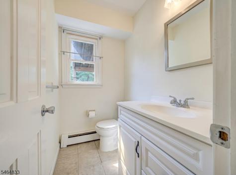 8 Kerry Place Mount Olive NJ 07836