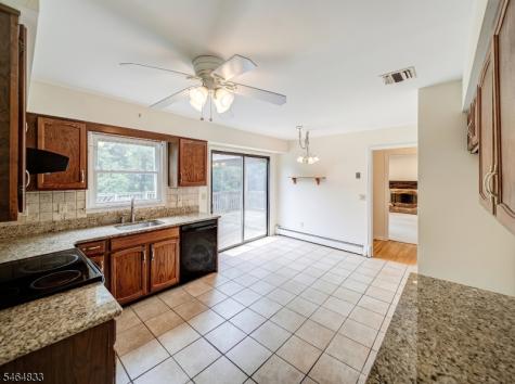 8 Kerry Place Mount Olive NJ 07836