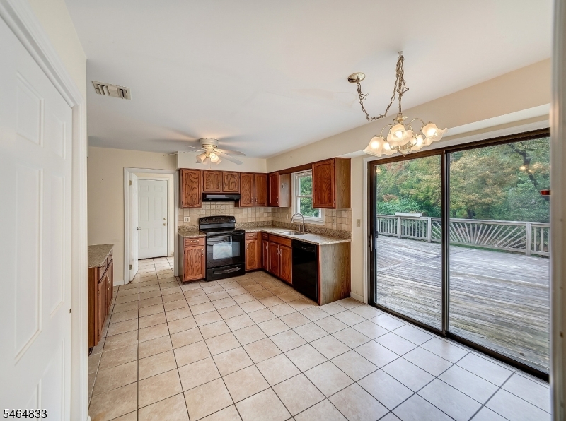 8 Kerry Place Mount Olive NJ 07836