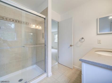 8 Kerry Place Mount Olive NJ 07836