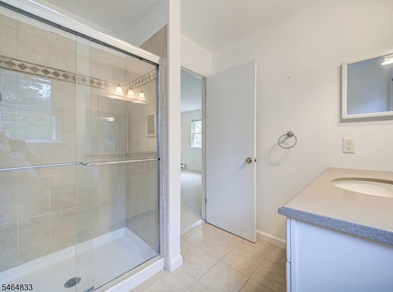 8 Kerry Place Mount Olive NJ 07836