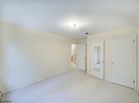 8 Kerry Place Mount Olive NJ 07836