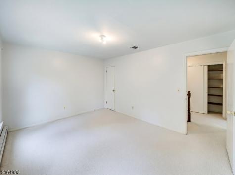 8 Kerry Place Mount Olive NJ 07836