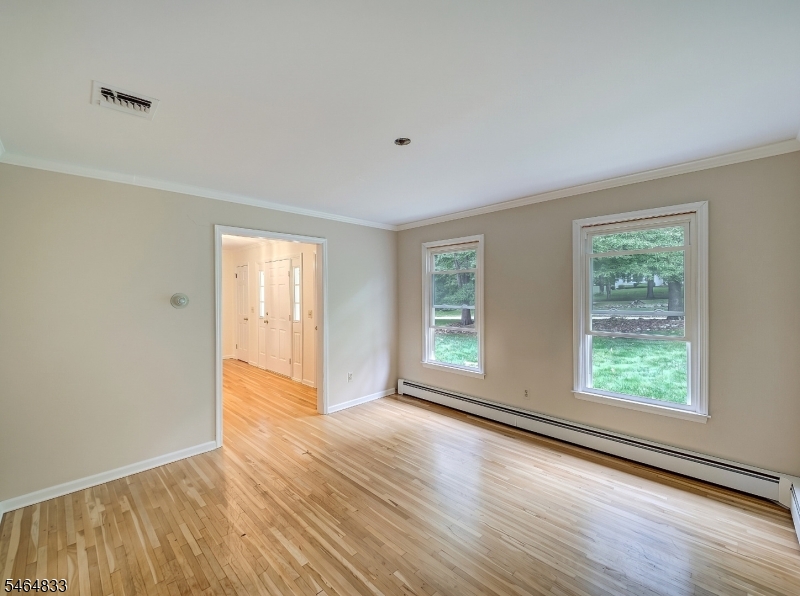 8 Kerry Place Mount Olive NJ 07836