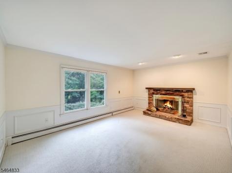 8 Kerry Place Mount Olive NJ 07836