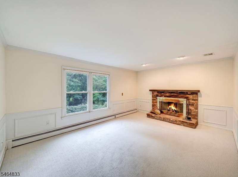 8 Kerry Place Mount Olive NJ 07836