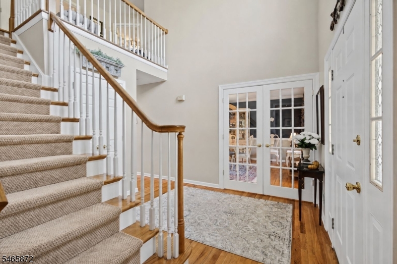 3 Rolling Lane Raritan NJ 08822