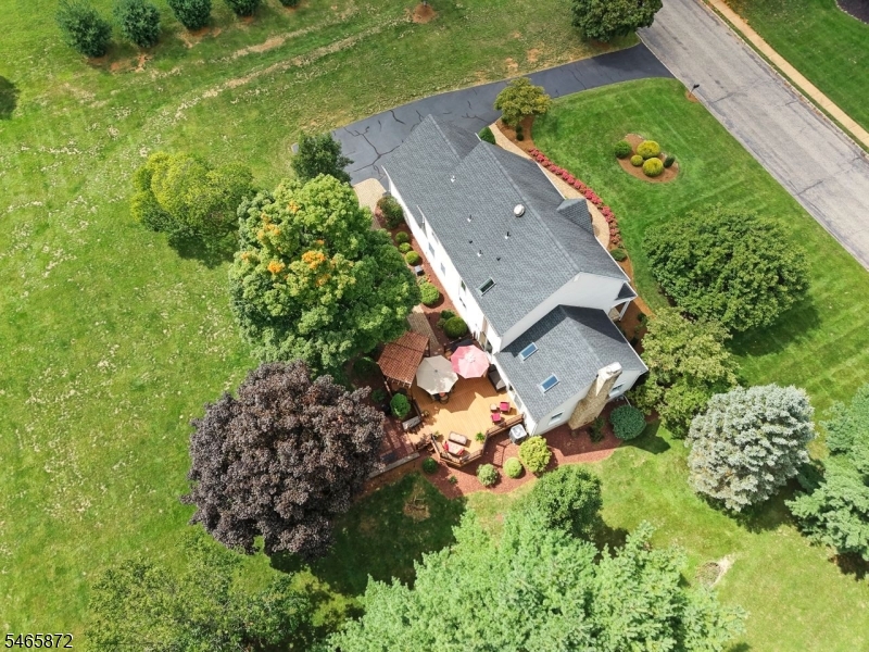 3 Rolling Lane Raritan NJ 08822