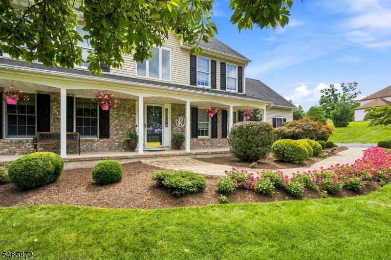 3 Rolling Lane Raritan NJ 08822