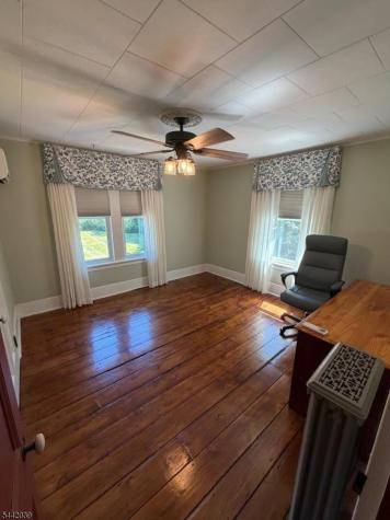 689 Bartley Road Mount Olive NJ 07930