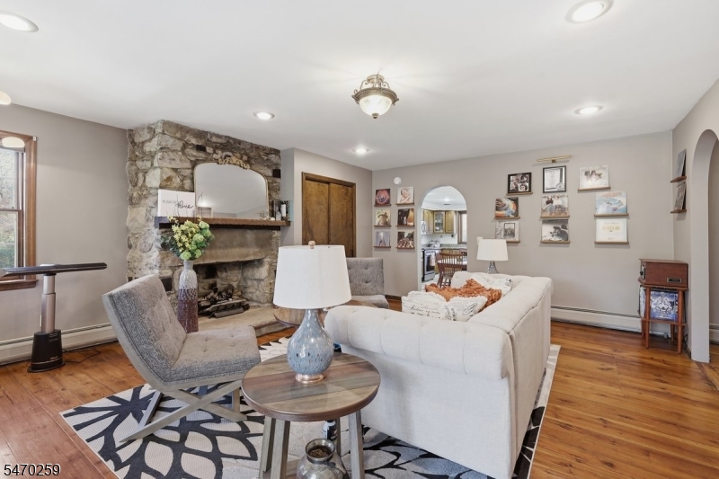 23 Hoagland Road Blairstown NJ 07825