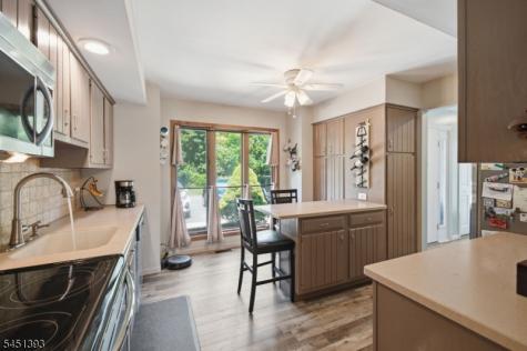 235 Cherokee Road Andover NJ 07848
