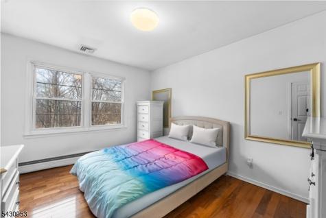 6 Hillsdale Terrace Vernon NJ 07461