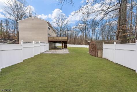 6 Hillsdale Terrace Vernon NJ 07461