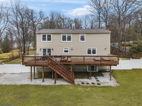 6 Hillsdale Terrace Vernon NJ 07461