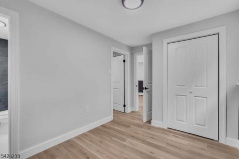 26 Laurie Road Roxbury NJ 07850