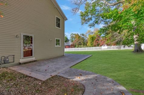 16 Lacey Avenue Long Hill NJ 07933