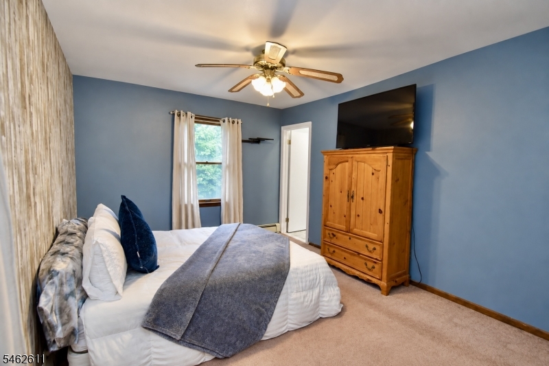 21 Fall Drive Hardyston NJ 07460
