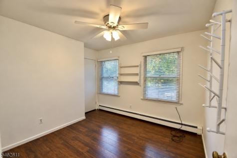 21 Fall Drive Hardyston NJ 07460
