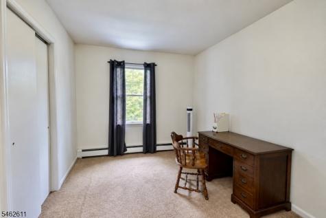 21 Fall Drive Hardyston NJ 07460