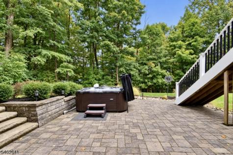 21 Fall Drive Hardyston NJ 07460