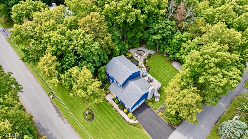 21 Fall Drive Hardyston NJ 07460