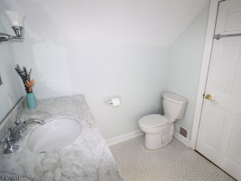 53 Bellevue Avenue Bloomfield NJ 07003