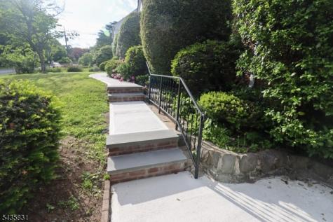 53 Bellevue Avenue Bloomfield NJ 07003