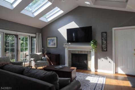 53 Bellevue Avenue Bloomfield NJ 07003