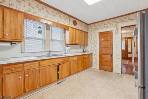 37 Gould Place Caldwell Boro NJ 07006