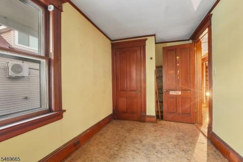 37 Gould Place Caldwell Boro NJ 07006