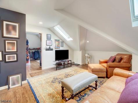 34 Jarombek Drive Montville NJ 07082