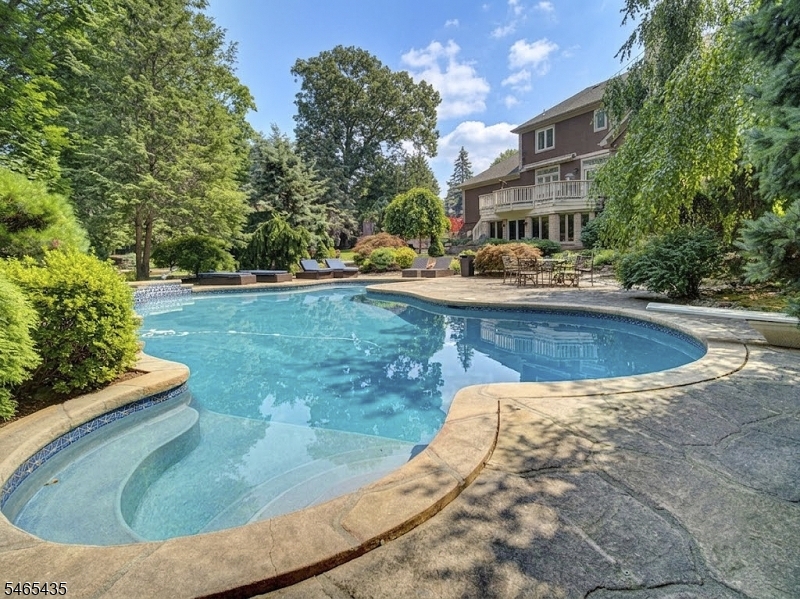 34 Jarombek Drive Montville NJ 07082